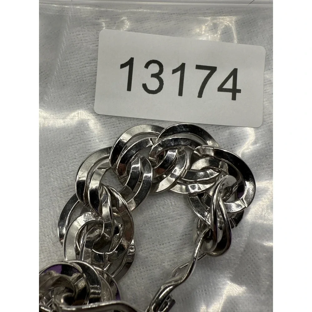 Vintage Monet Bracelet Double Link Silver Tone Signed 6.5" - Picture 7 of 7